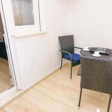 Antea Apartment *